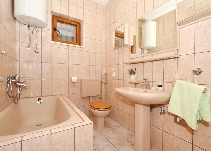 Uljevic-close To The Apartman Trogir