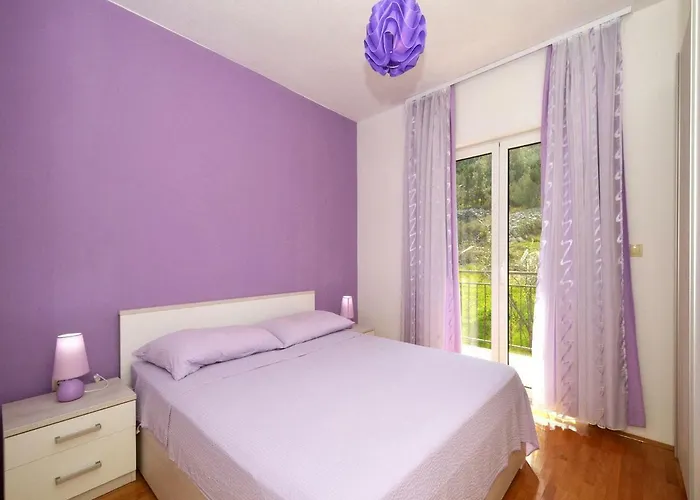 Apartman Uljevic-close To The *