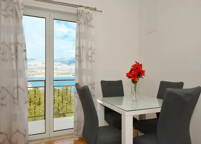 Apartman Uljevic-close To The Trogir