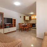 Apartman Uljevic-close To The *