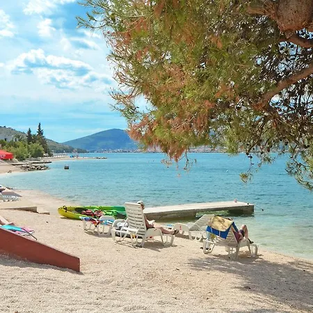 Apartamento Uljevic-close To The Trogir